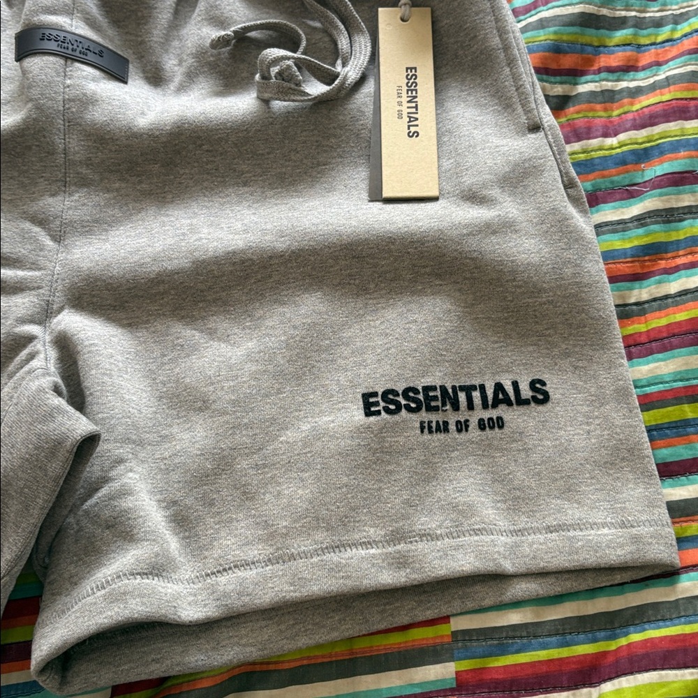 Fear of God essentials, dark oatmeal, shorts, size medium new tags, no bag - Picture 2 of 14